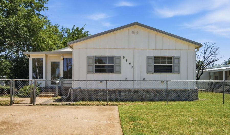 5849 Atlantic Dr, Abilene, TX 79606 - 5 Beds, 2 Bath