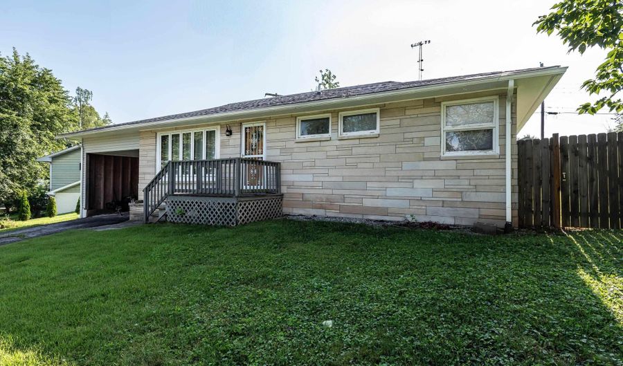 110 Edgewood Dr, Bedford, IN 47421 - 3 Beds, 1 Bath