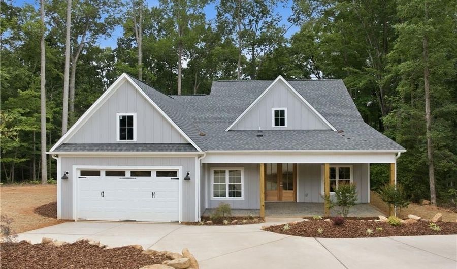 2646 Johns Ridge Dr, Asheboro, NC 27205 - 4 Beds, 3 Bath