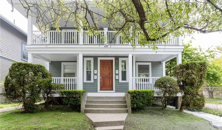 439 Broadway St D, Newport, RI 02840 - 1 Beds, 1 Bath
