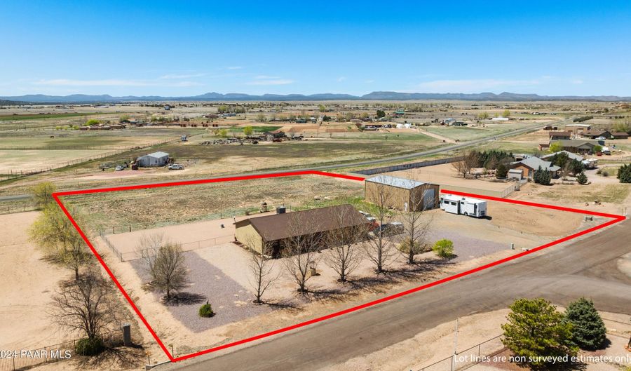 25690 N Burgundy Way, Paulden, AZ 86334 - 3 Beds, 2 Bath