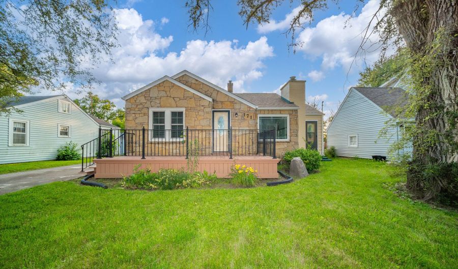 171 Nursery Rd, Anderson, IN 46012 - 2 Beds, 1 Bath