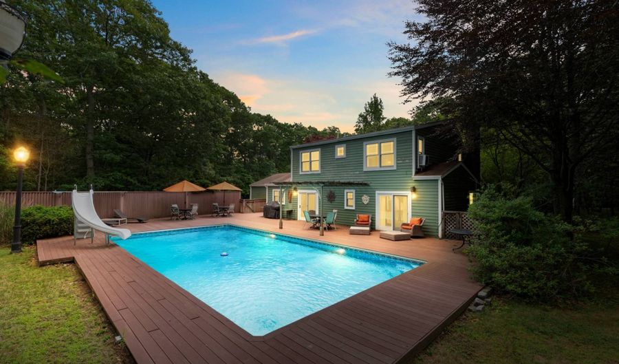 63 SCRIMSHAW Ln, Amagansett, NY 11930 - 3 Beds, 3 Bath