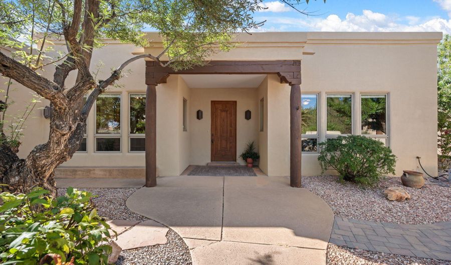 317 PLAZA MUCHOMAS, Bernalillo, NM 87004 - 4 Beds, 3 Bath