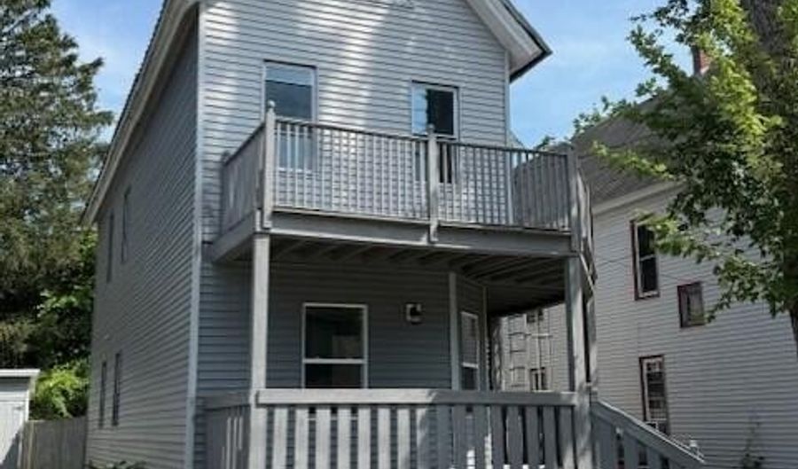 183 Market St, Amsterdam, NY 12010 - 5 Beds, 2 Bath