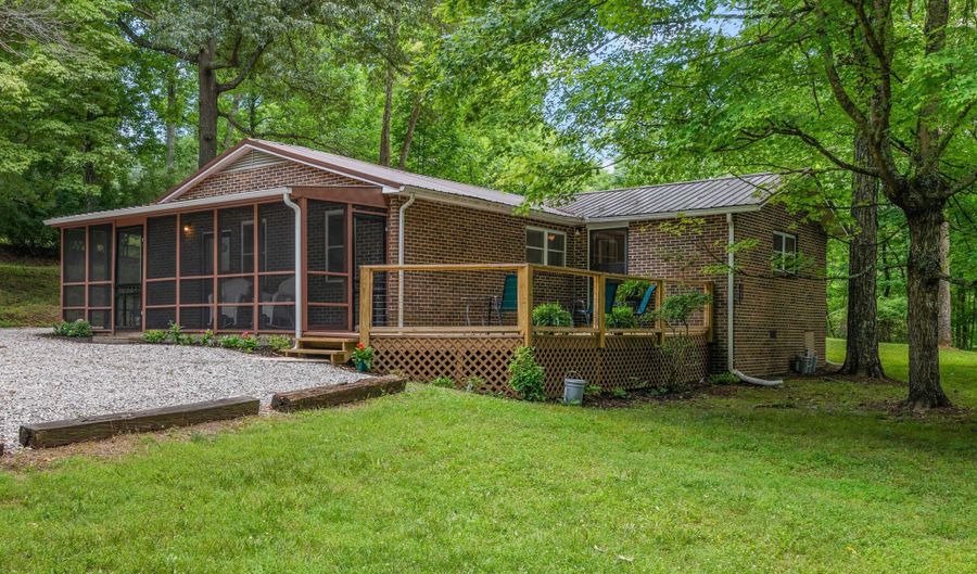 112 Tanasi Ln, Andersonville, TN 37705 - 3 Beds, 2 Bath