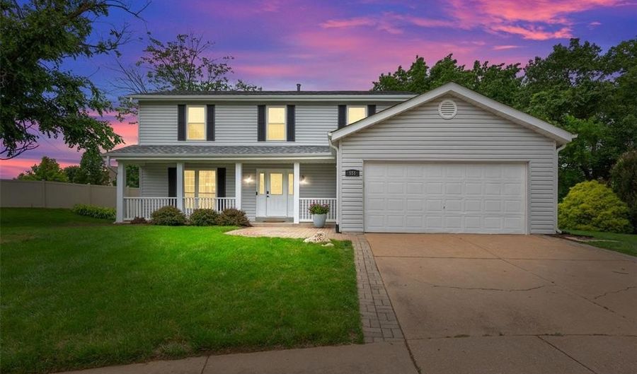 551 Lering Ct, Ballwin, MO 63011 - 4 Beds, 4 Bath