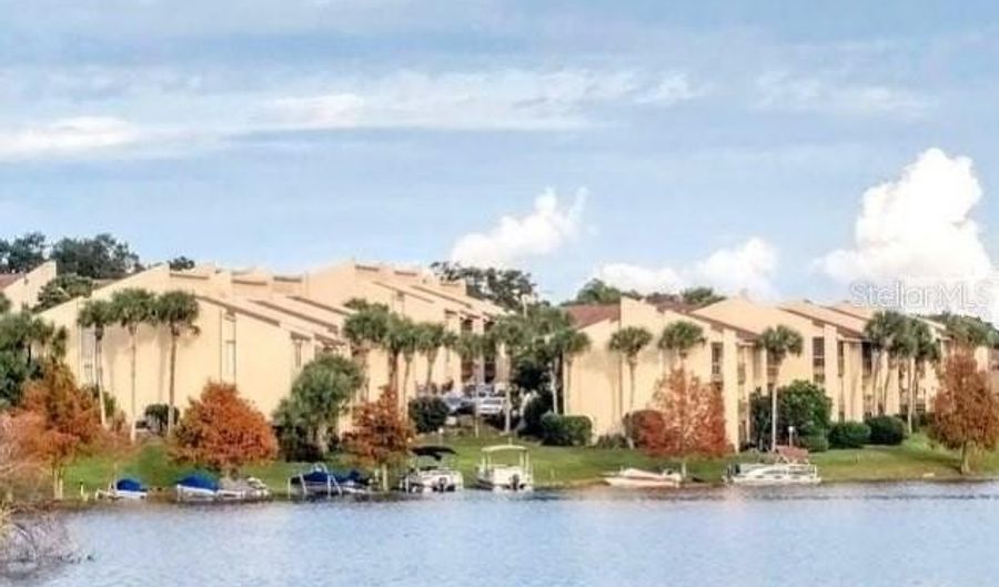 524 ORANGE Dr 33, Altamonte Springs, FL 32701 - 2 Beds, 2 Bath