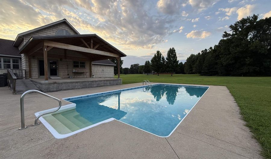 3 Doss Ln, Batesville, AR 72501 - 3 Beds, 3 Bath