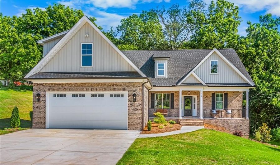 149 Beauchamp Oaks Ct, Advance, NC 27006 - 3 Beds, 2 Bath