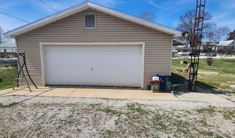 1003 W 4th St, Bicknell, IN 47512 - 0 Beds, 0 Bath