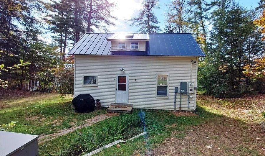 67 Giles Rd, Bridgewater, NH 03222 - 2 Beds, 2 Bath