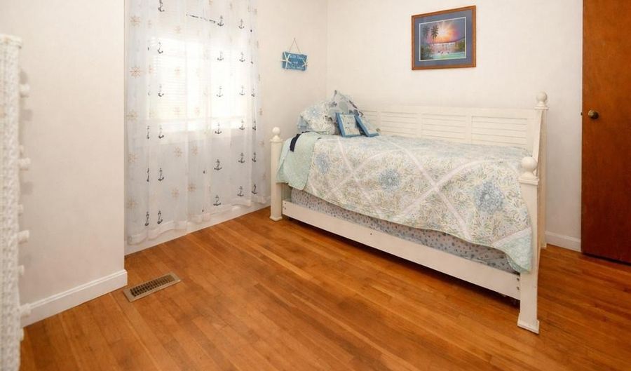 38819 MORRIS POINT Rd, Abell, MD 20606 - 3 Beds, 2 Bath