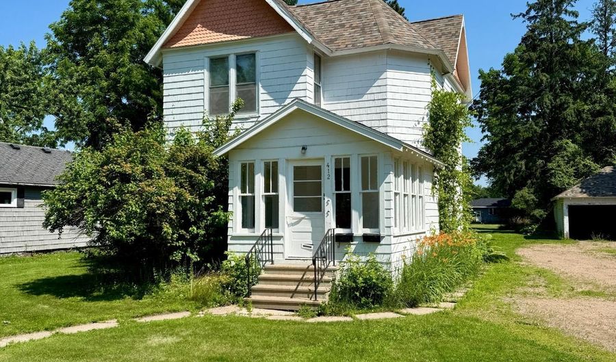 412 2ND Ave, Antigo, WI 54409 - 4 Beds, 2 Bath
