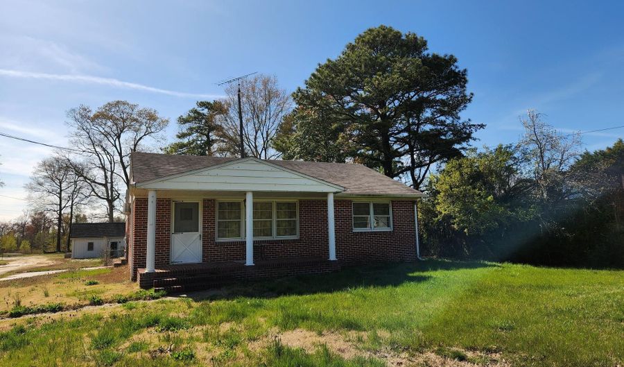 9253 JONES Dr, Laurel, DE 19956 - 3 Beds, 1 Bath