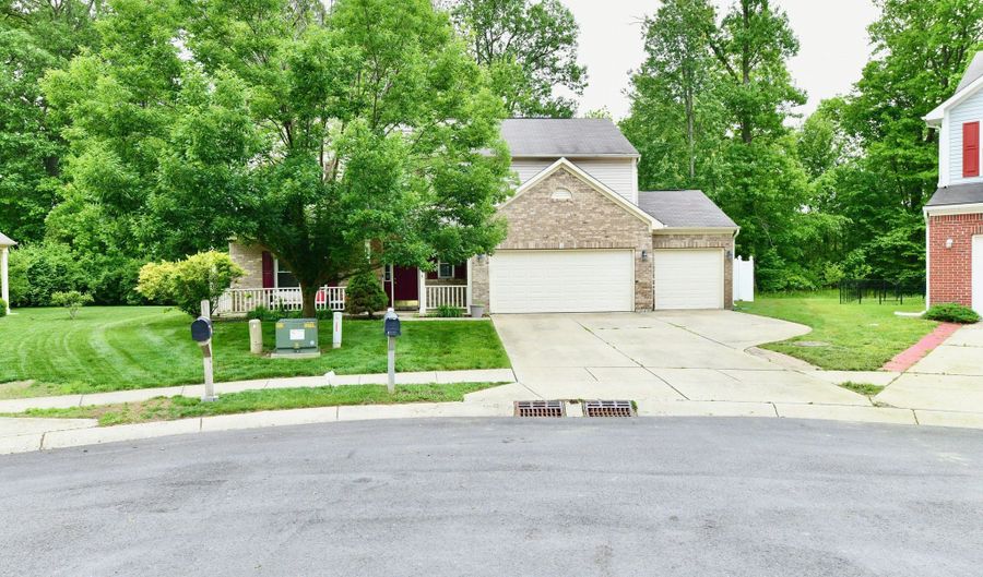 10058 Three Star Ct, Avon, IN 46123 - 4 Beds, 3 Bath