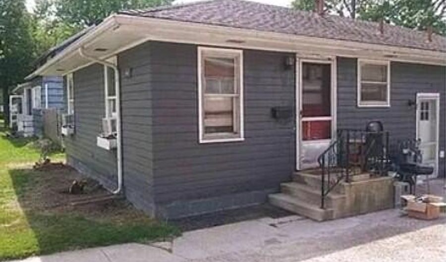 611 CROSWELL, Adrian, MI 49221 - 1 Beds, 1 Bath