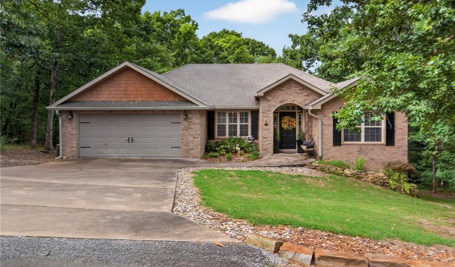 3 Ibis Ln, Bella Vista, AR 72714 - 3 Beds, 2 Bath