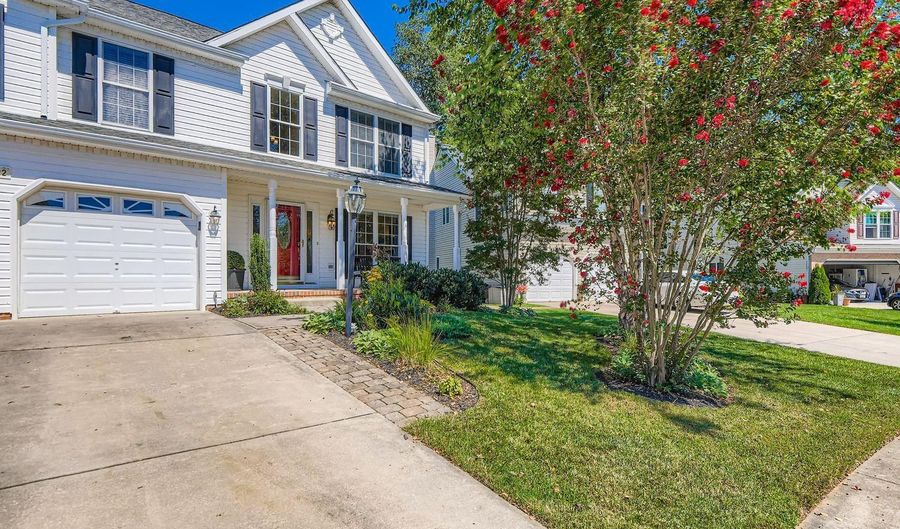 4822 SEVEN TRAILS Cir, Aberdeen, MD 21001 - 4 Beds, 4 Bath