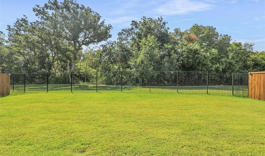 1809 Saint James Place Ln, Anna, TX 75409 - 4 Beds, 2 Bath