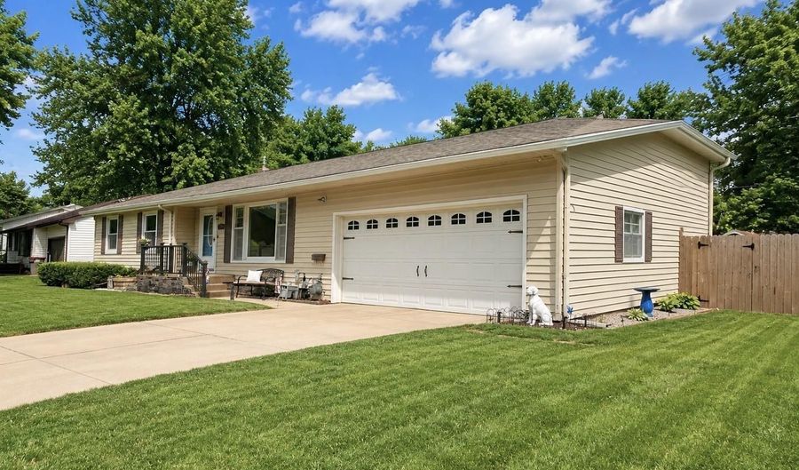 1616 Jefferson St, Beatrice, NE 68310 - 3 Beds, 2 Bath