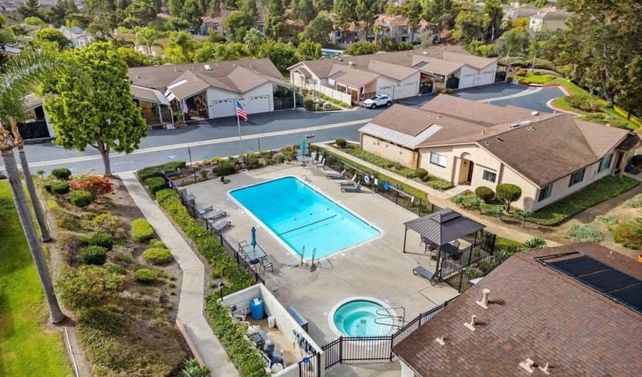 4395 Albatross Way, Oceanside, CA 92057 - 2 Beds, 2 Bath