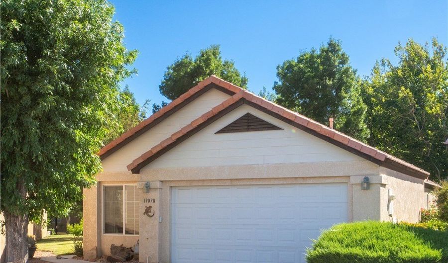 19078 Stoddard Way, Apple Valley, CA 92308 - 2 Beds, 2 Bath