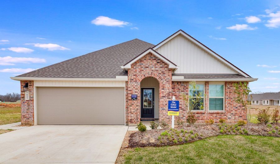 7042 Bexley Ct, Alexandria, LA 71303 - 3 Beds, 2 Bath