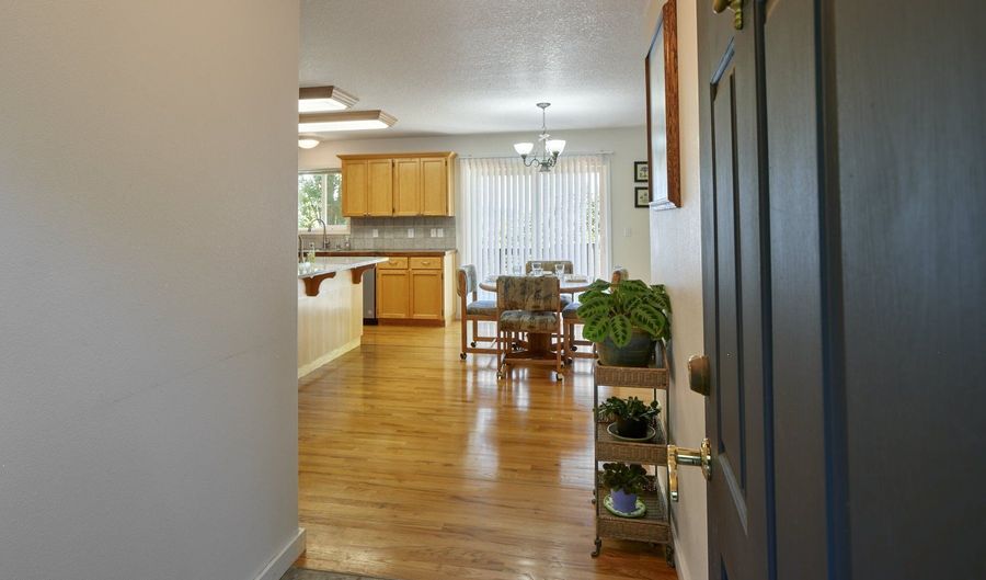 185 CORONET Dr, Ariel, WA 98603 - 3 Beds, 2 Bath