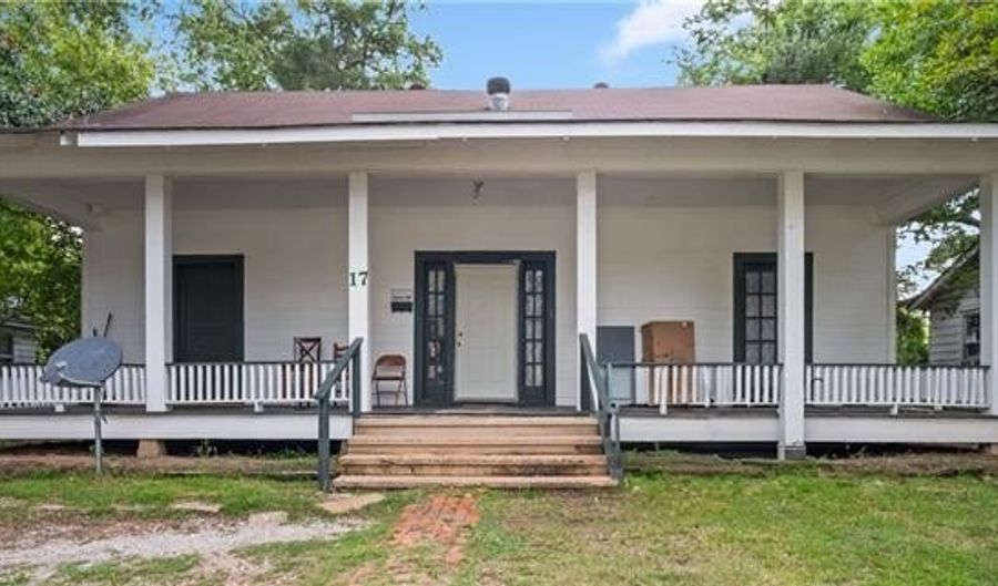 17 PROSPECT St, Alexandria, LA 71301 - 3 Beds, 1 Bath