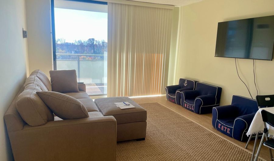 5225 POOKS HILL Rd 1607N, Bethesda, MD 20814 - 1 Beds, 1 Bath