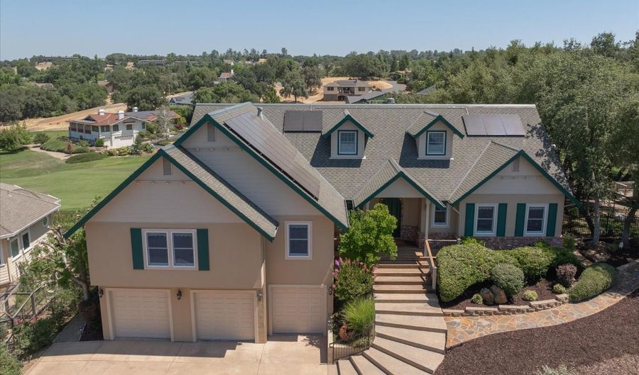 643 Miwuk Way, Angels Camp, CA 95222 - 4 Beds, 5 Bath