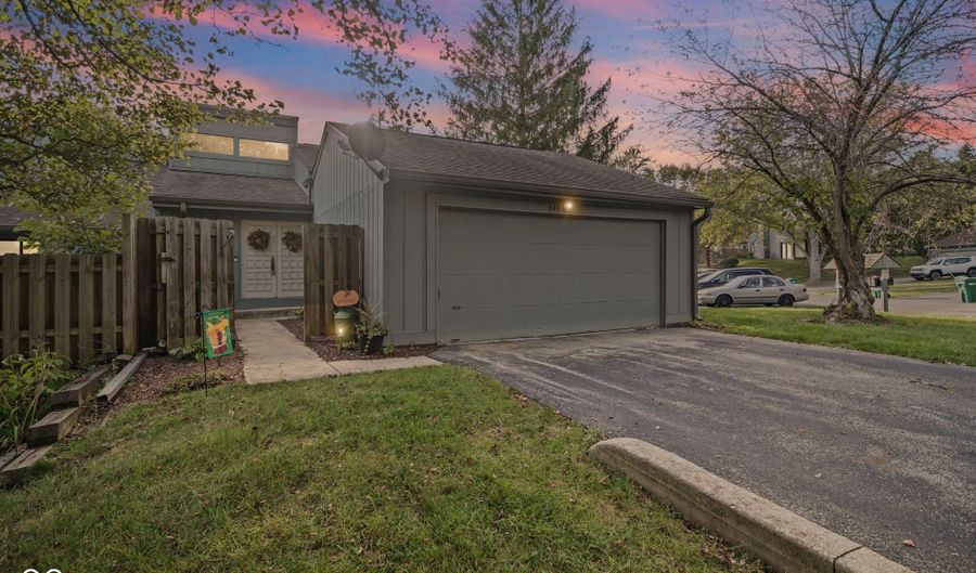 640 Blossom Dr, Avon, IN 46123 - 3 Beds, 3 Bath