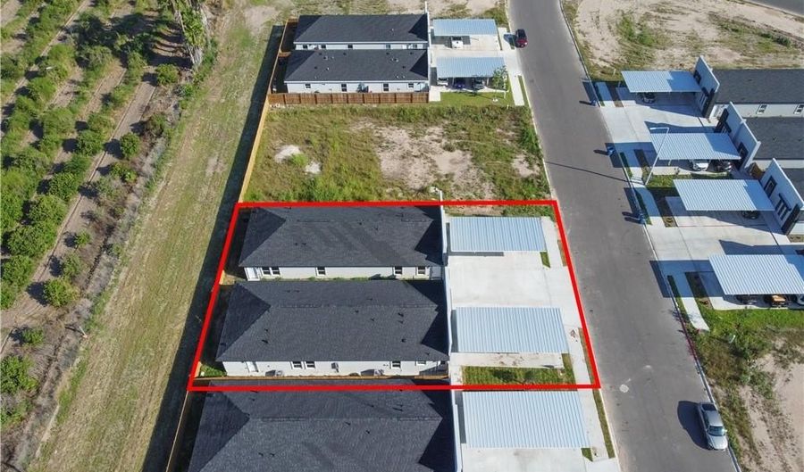 913 13th St 1, Alamo, TX 78589 - 2 Beds, 2 Bath