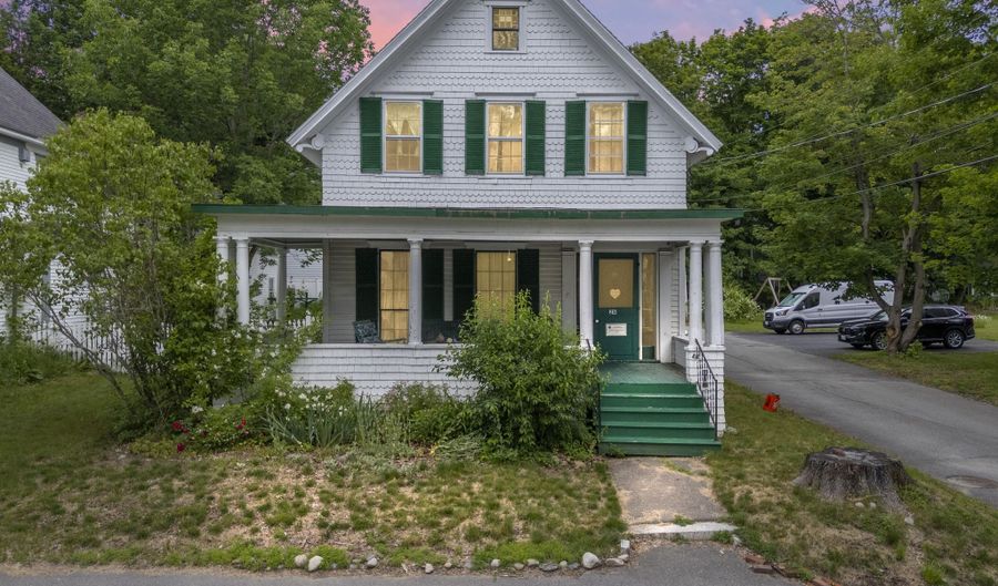 28 Chapel St, Augusta, ME 04330 - 3 Beds, 3 Bath