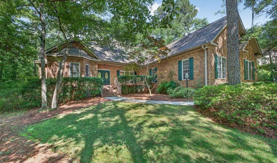 3335 Glenview Dr, Aiken, SC 29803 - 4 Beds, 4 Bath