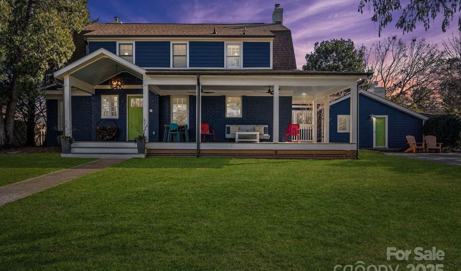 123 Westwood Rd, Asheville, NC 28804 - 3 Beds, 3 Bath