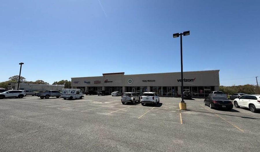 108 Broadmoor Blvd 108, Abbeville, LA 70510 - 0 Beds, 0 Bath
