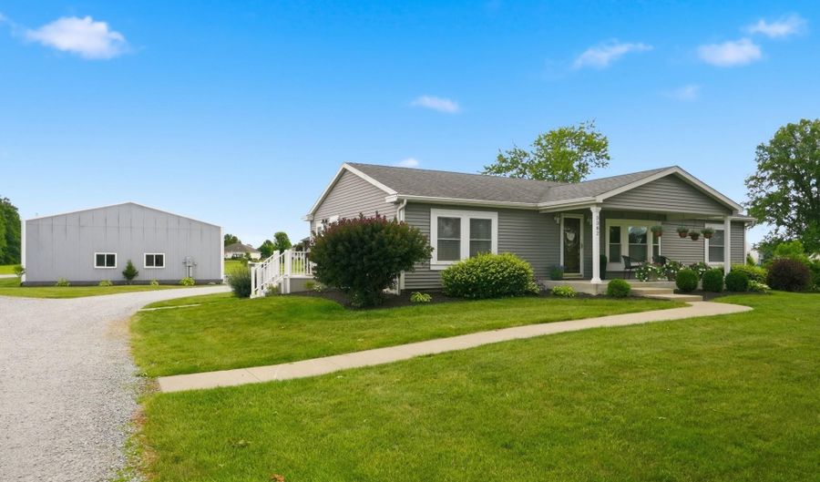 3382 County Road 52, Auburn, IN 46706 - 4 Beds, 2 Bath