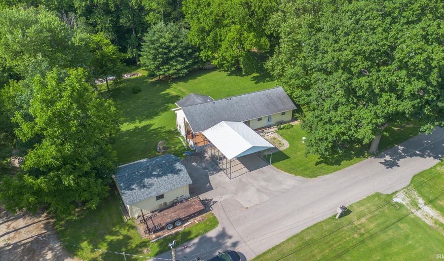 19 Walnut Heights Rd, Bedford, IN 47421 - 2 Beds, 1 Bath