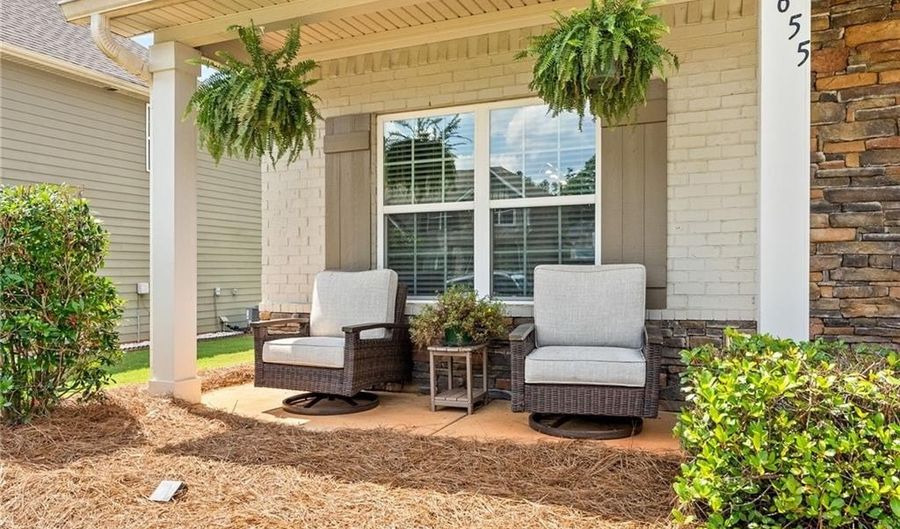 2655 ANDERSON Ct, Auburn, AL 36832 - 5 Beds, 3 Bath