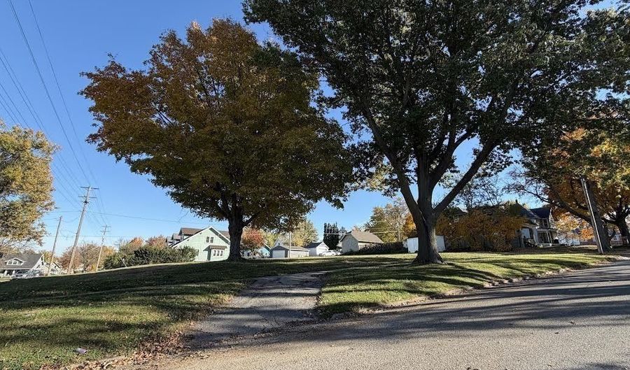 604 Oak St, Atlantic, IA 50022 - 0 Beds, 0 Bath