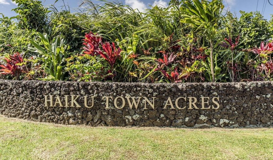 500 Auwaha St UNIT B, Haiku, HI 96708 - 2 Beds, 2 Bath