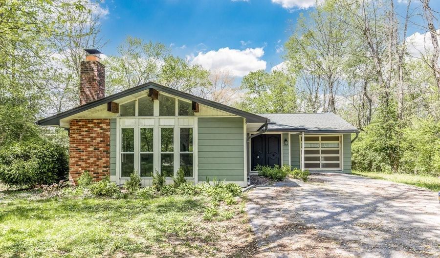 3975 Mt Carmel Rd, Anderson Twp., OH 45244 - 3 Beds, 1 Bath