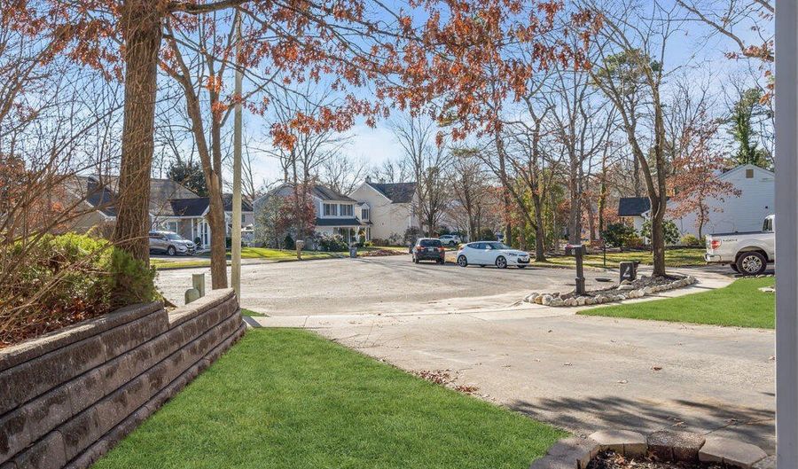 9 Glen Ct, Barnegat, NJ 08005 - 4 Beds, 2 Bath