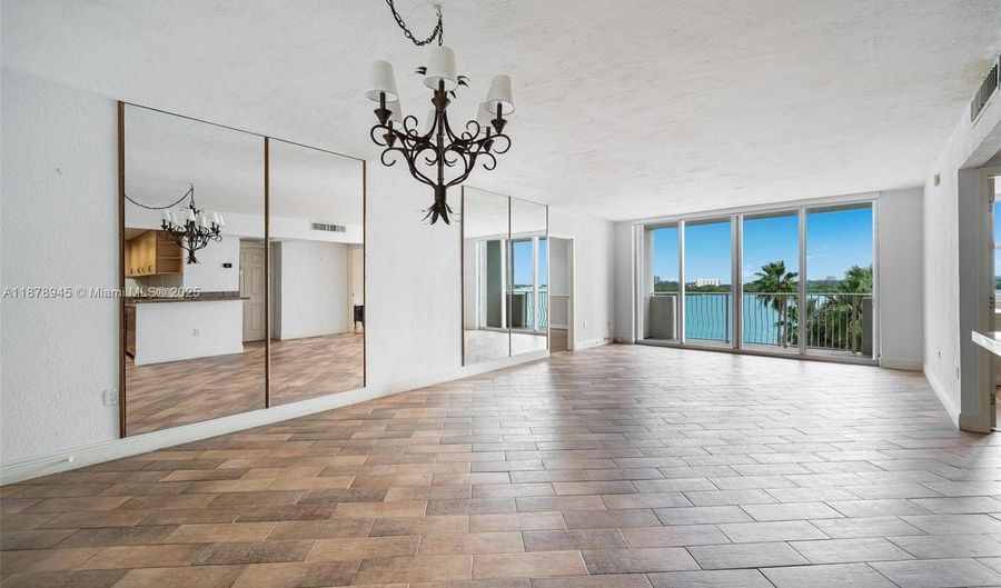 10350 W Bay Harbor Dr 5R, Bay Harbor Islands, FL 33154 - 2 Beds, 2 Bath