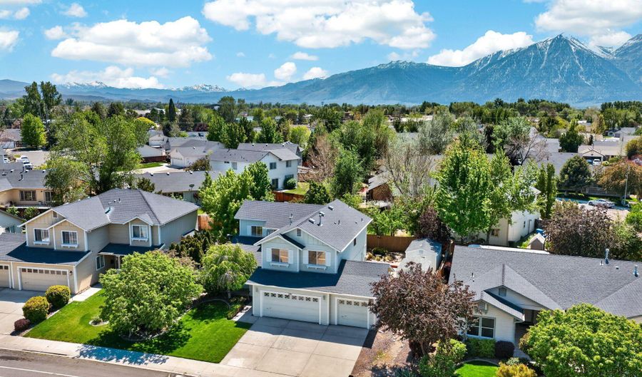 1351 Chichester Dr, Gardnerville, NV 89410 - 4 Beds, 3 Bath