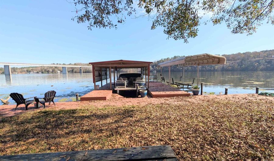 523 MARINA Rd, Adger, AL 35006 - 2 Beds, 1 Bath