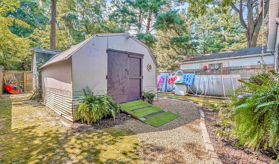337 S St, Bedford, IN 47421 - 2 Beds, 1 Bath