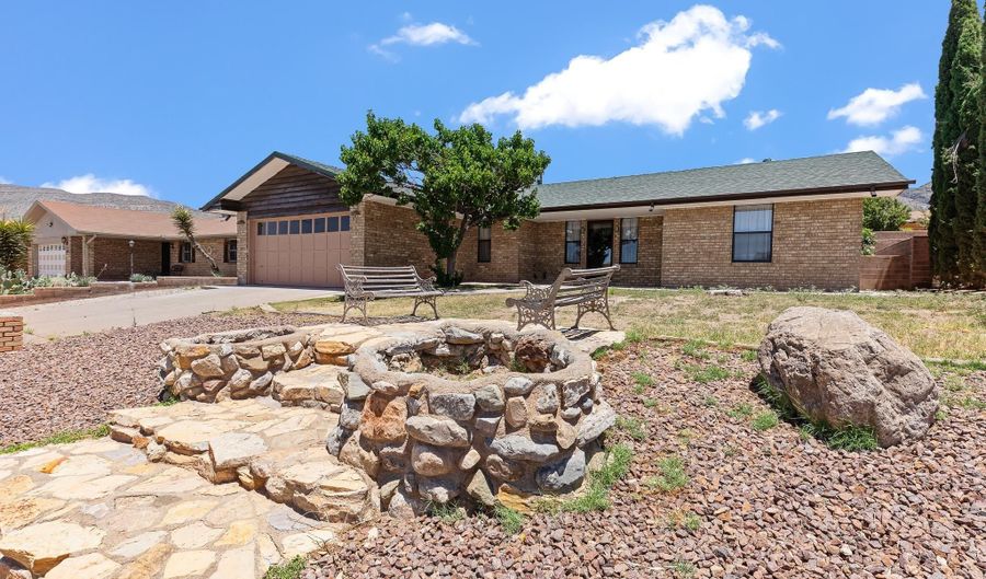 404 Sunbeam Ave, Alamogordo, NM 88310 - 3 Beds, 2 Bath